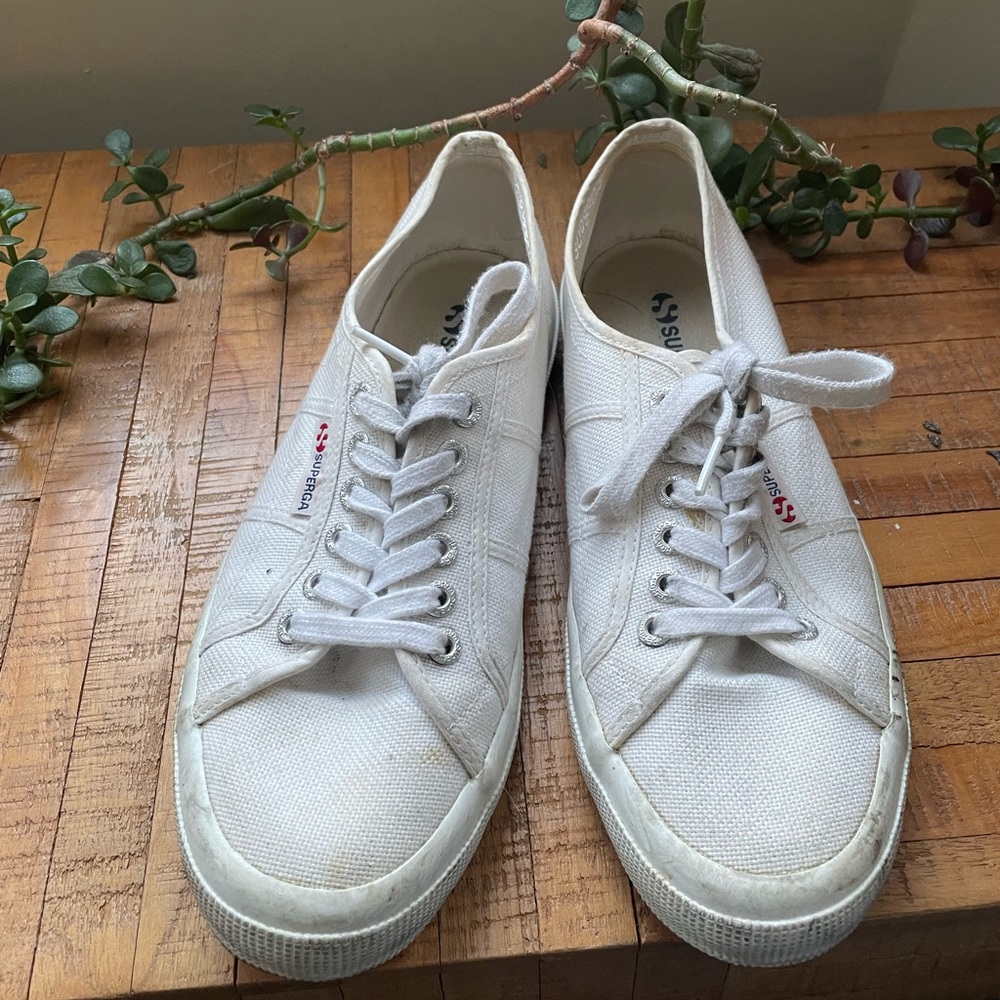 White size 40 Superga sneakers